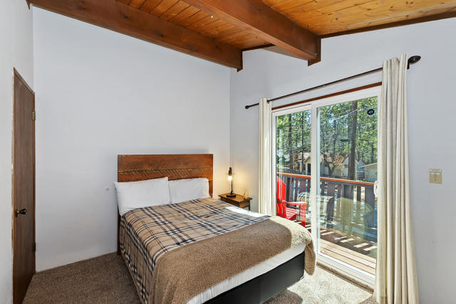 40138 Hillcrest Drive, Big Bear, CA 92315