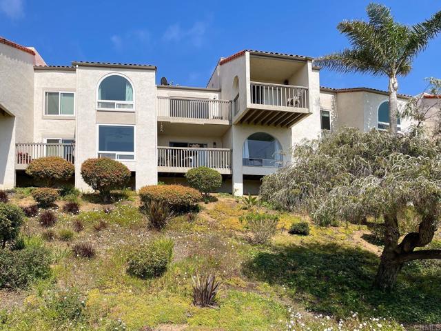 908 Caminito Madrigal, Carlsbad, California 92011, 2 Bedrooms Bedrooms, ,2 BathroomsBathrooms,Residential rental,For Sale,Caminito Madrigal,NDP2307903