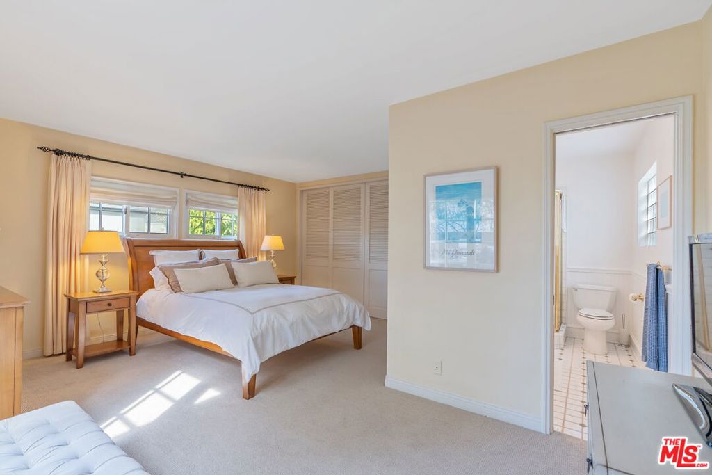 MLS #25496455 image #24