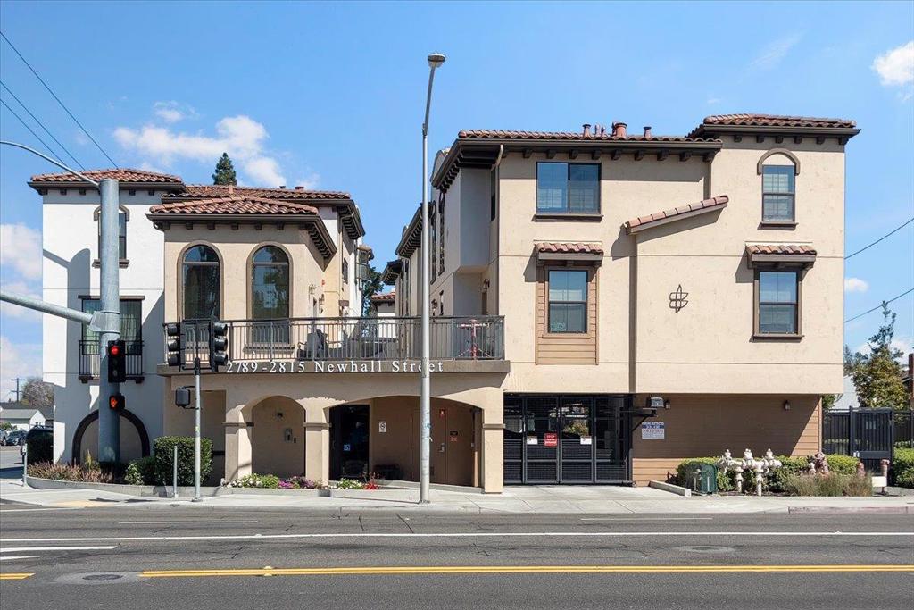 2807 Newhall Street #2807