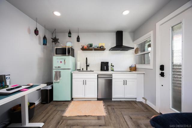 Image 42 of 55 For 5011 Mountain View Dr