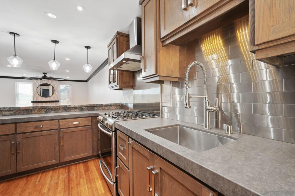 MLS #240024950SD img 24