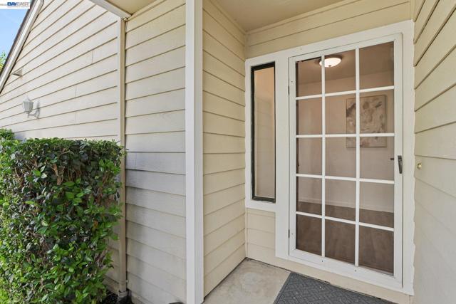 Image 3 of 41 For 1809 Forest Hill Pl