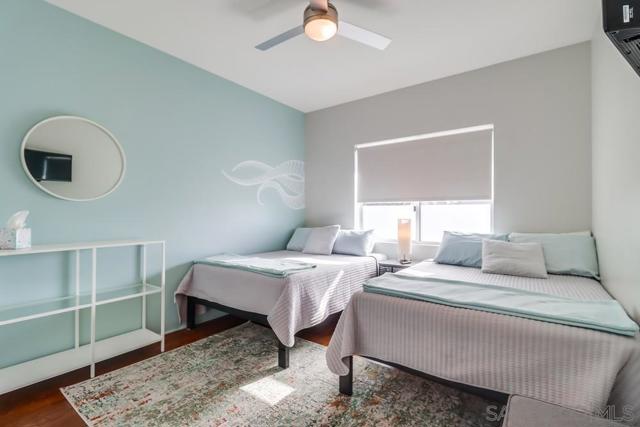 1016 1st St, Coronado CA: https://media.crmls.org/mediaz/befc522e-b4f5-4253-aa9e-1c9d069a6de2.jpg