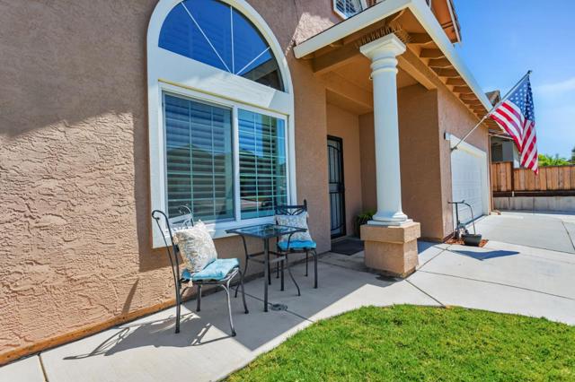 2711 Valley View Road, Hollister CA: https://media.crmls.org/mediaz/befd2bbc-2f60-420e-8923-86f5b06643d9.jpg