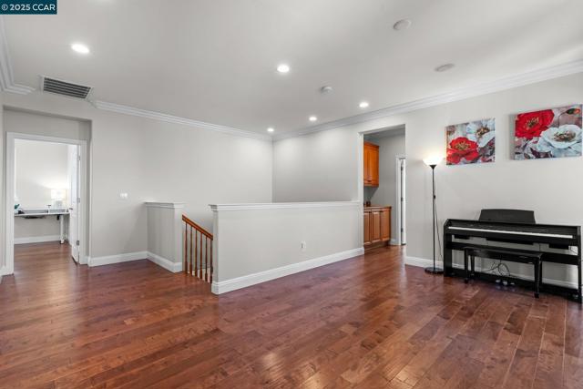 1656 Colchester St, Danville CA: https://media.crmls.org/mediaz/befeff10-d216-4c7b-b0f7-f6ca2cb60b00.jpg