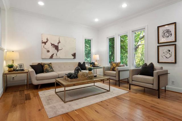 1509 Los Montes Drive, Burlingame CA: https://media.crmls.org/mediaz/bf025c4c-e670-4fbb-9a36-3379bf149daa.jpg