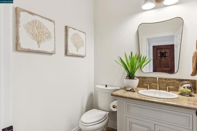 Image 8 of 60 For 45 Lark Place