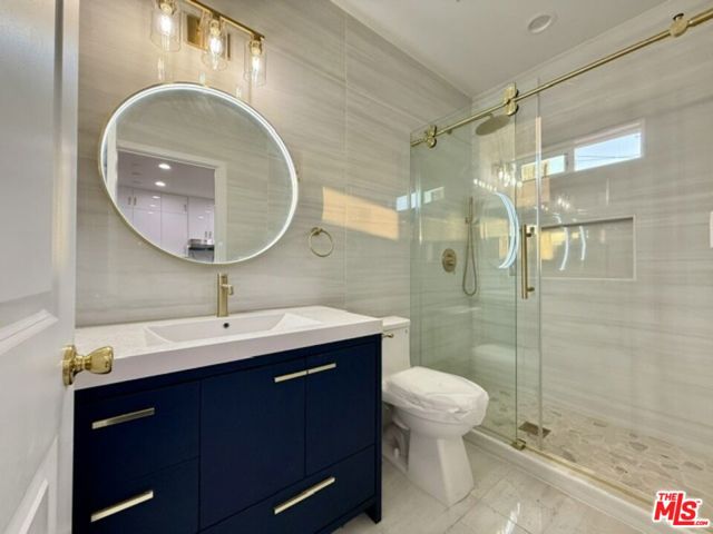 1221 N Azusa Avenue, Azusa CA: https://media.crmls.org/mediaz/bf02d342-607f-4252-a664-6d52f2c99d58.jpg