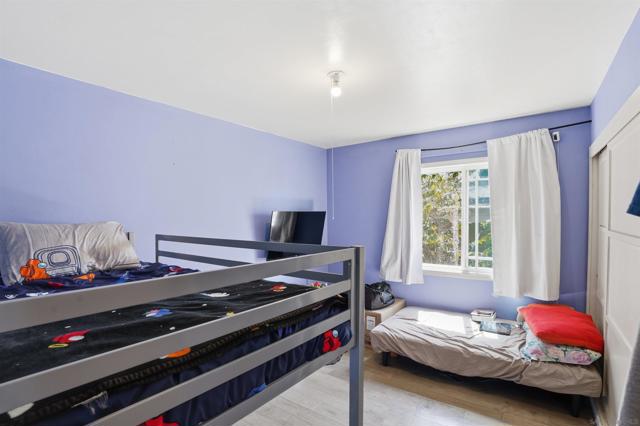 Image 10 of 31 For 1451 Harbison