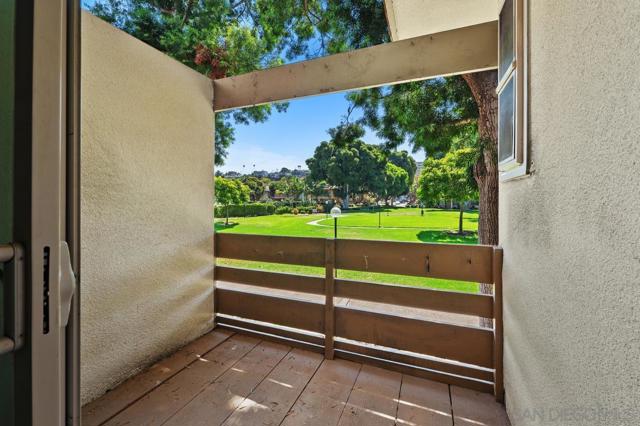 4098 Valeta Street, San Diego CA: https://media.crmls.org/mediaz/bf040cb3-3f61-499e-95dc-08f23e5788a2.jpg