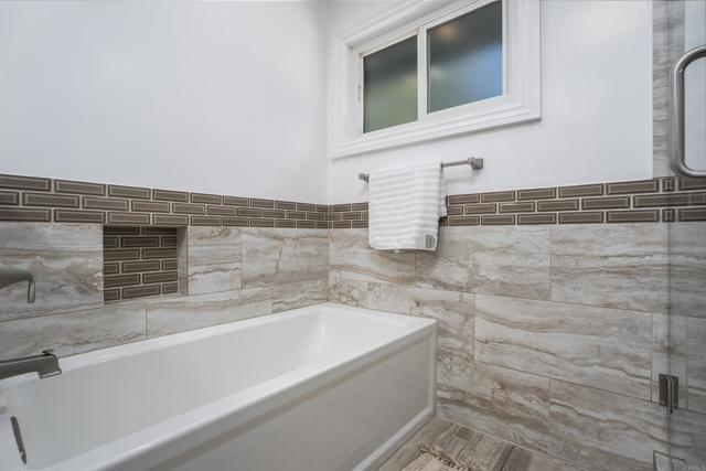 Detail Gallery Image 37 of 59 For 5861 College Ave, San Diego,  CA 92120 - 3 Beds | 2 Baths