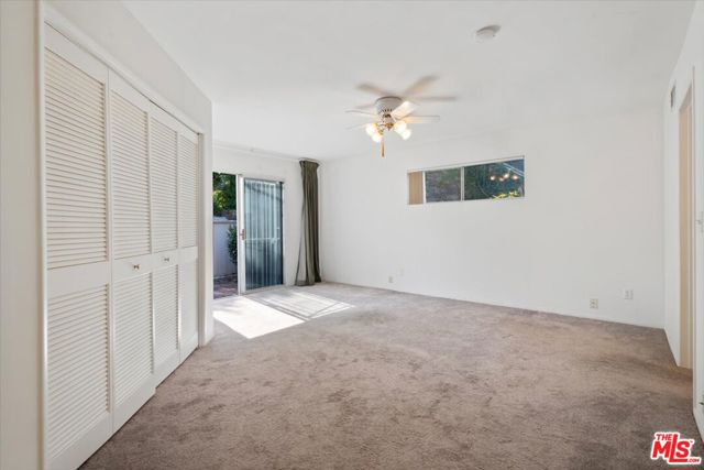 4210 Alcove Avenue, Studio City CA: https://media.crmls.org/mediaz/bf061a6b-ca7e-423b-9692-355a99edbb01.jpg