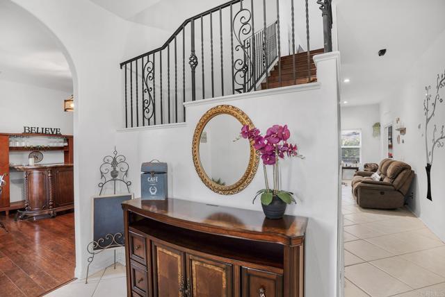 Detail Gallery Image 4 of 44 For 29738 Roble Verde, Valley Center,  CA 92082 - 3 Beds | 2/1 Baths