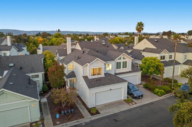 445 Mcdonnel Road, Alameda CA: https://media.crmls.org/mediaz/bf077418-6661-44e5-b6ca-142549eb4f03.jpg