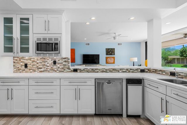 71 Westlake Circle, Palm Springs, CA 92264