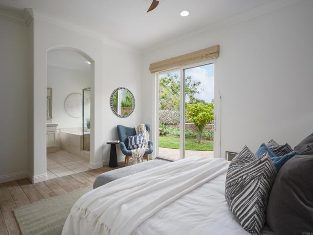 1002 ALEXANDRA LANE, Encinitas CA: https://media.crmls.org/mediaz/bf092c99-8689-4e82-82e9-028e1bc49690.jpg