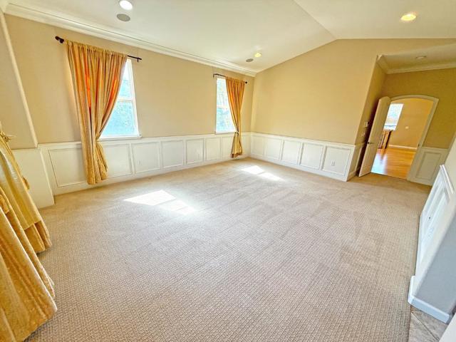 1070 E William Street, San Jose CA: https://media.crmls.org/mediaz/bf09c4be-fea2-4475-abc1-f9bf9426ef49.jpg