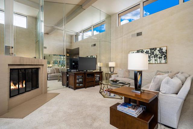 80393 Pebble Beach, La Quinta CA: https://media.crmls.org/mediaz/bf0b8eae-019f-456e-b6fd-430272d9f585.jpg