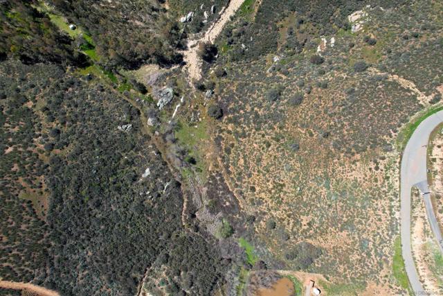 0 Starlight Mountain Rd, Ramona CA: https://media.crmls.org/mediaz/bf0b9098-01b1-4eaf-bc91-4c110df606cc.jpg