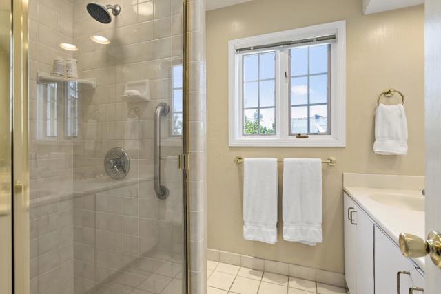 770 Mora Drive, Los Altos CA: https://media.crmls.org/mediaz/bf0b9222-44c0-4758-9eb3-1f19c60a49bd.jpg