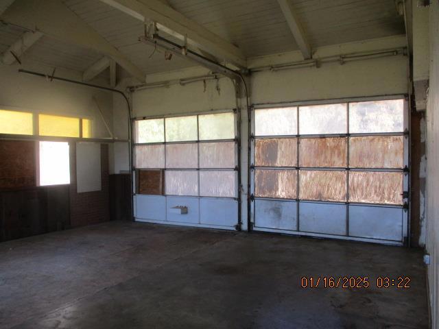 34120 Fabry Road, Soledad CA: https://media.crmls.org/mediaz/bf0be23a-4512-423e-9564-6d855aa32c33.jpg