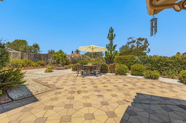 Detail Gallery Image 28 of 34 For 2476 Pinewood St, Del Mar,  CA 92014 - 3 Beds | 2 Baths