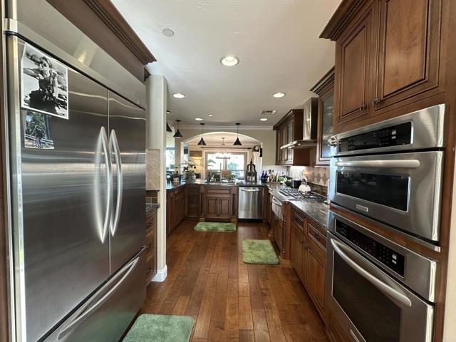 Detail Gallery Image 19 of 57 For 7608 Camino Abierto, Carlsbad,  CA 92009 - 3 Beds | 2/1 Baths