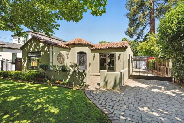 1121 Laurie Avenue, San Jose CA: https://media.crmls.org/mediaz/bf105a2d-2fe5-443c-bf7a-b220fb5ab2b0.jpg