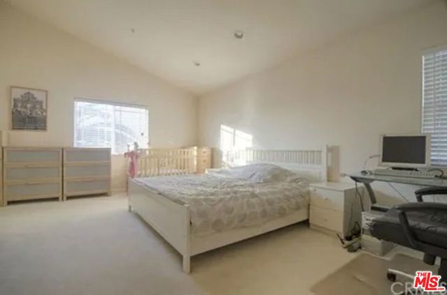 121 E Graves Avenue, Monterey Park CA: https://media.crmls.org/mediaz/bf10cebc-cc1d-42d9-b733-adfa2c8319b7.jpg