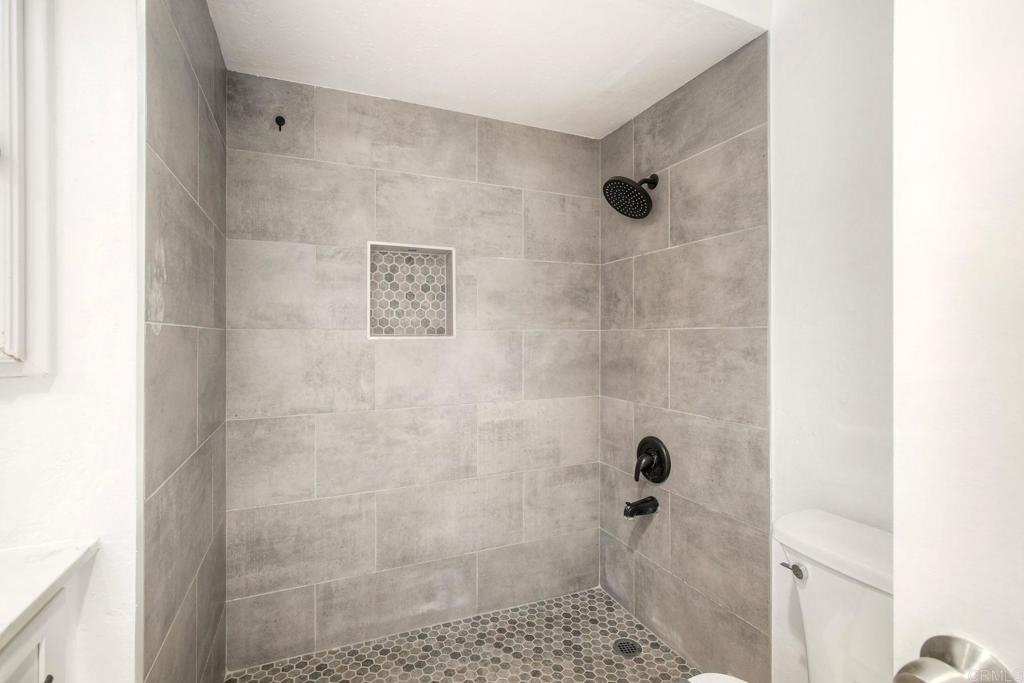 12160 Rancho Bernardo Road - photo 19