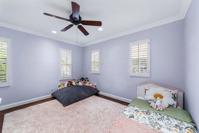 3655 Sage Canyon Drive, Encinitas CA: https://media.crmls.org/mediaz/bf13dbc0-868f-40ef-ac99-9618ae55e1f2.jpg
