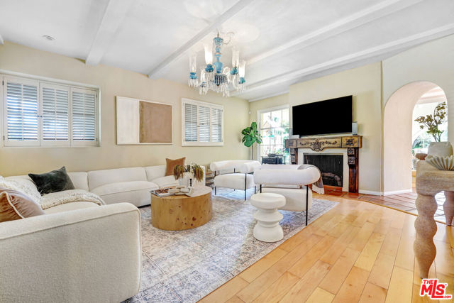 324 Marguerita Avenue photo 7