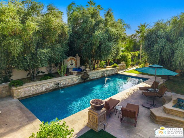 32 Clancy Lane, Rancho Mirage CA: https://media.crmls.org/mediaz/bf154fdd-2f8e-48e5-8410-fcc5a4ecca83.jpg