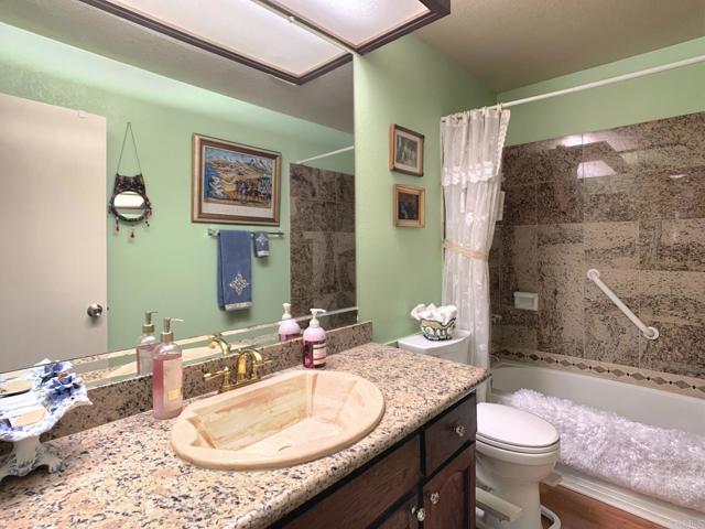 Image 33 of 61 For 2633 Windmill View Dr