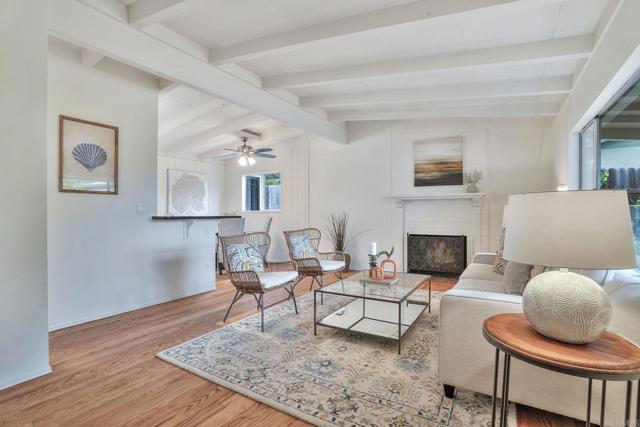 Detail Gallery Image 4 of 61 For 5091 El Arbol, Carlsbad,  CA 92008 - 4 Beds | 3 Baths