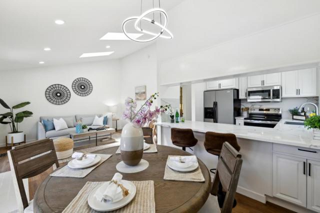 10892 Northfield Square, Cupertino CA: https://media.crmls.org/mediaz/bf1735ea-e264-45d8-8483-593a9956baf5.jpg