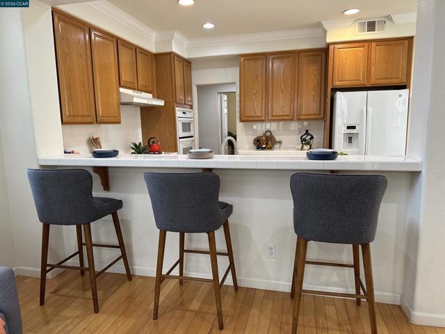 Image 8 of 29 For 518 Silver Maple Dr