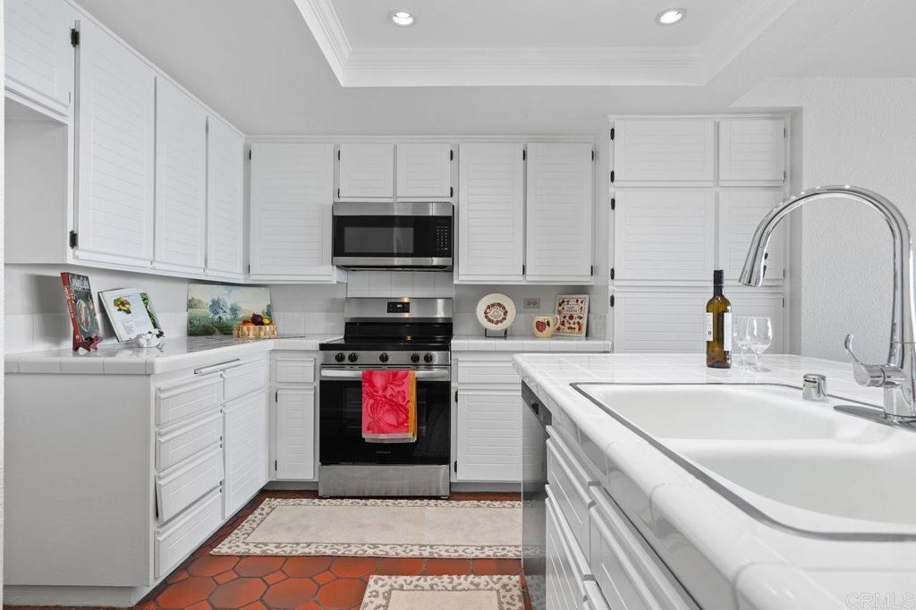 1200 Harbor Drive - photo 10