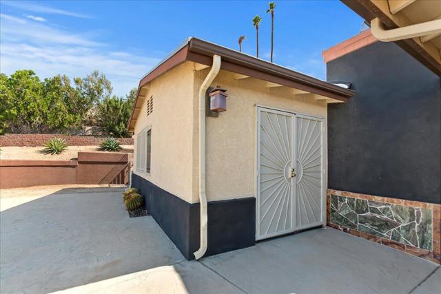 12300 Redbud Road, Desert Hot Springs CA: https://media.crmls.org/mediaz/bf19bc7e-96c8-47a7-a8b3-aca349c10f0c.jpg