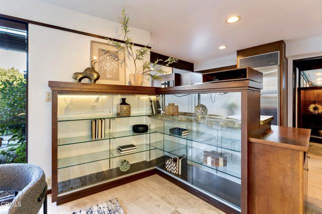 Detail Gallery Image 28 of 67 For 1345 Carnarvon Dr, Pasadena,  CA 91103 - 2 Beds | 2 Baths