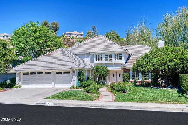 3041 Three Springs Drive, Westlake Village CA: https://media.crmls.org/mediaz/bf1a441a-cb20-4bad-8d1e-8bb955480a93.jpg