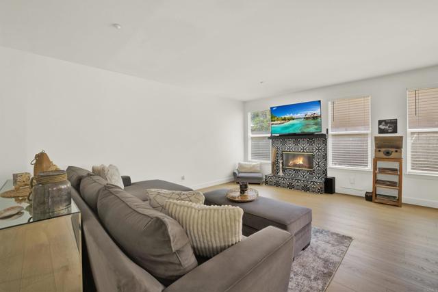 10576 Pinion Trl, Escondido CA: https://media.crmls.org/mediaz/bf1a7cce-45cd-401c-9cc8-2c2c676c2e2a.jpg