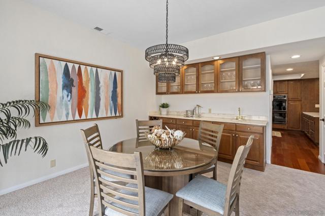 717 C Ave, Coronado CA: https://media.crmls.org/mediaz/bf1bb540-a445-4364-8cfb-0e4aeb929e4b.jpg