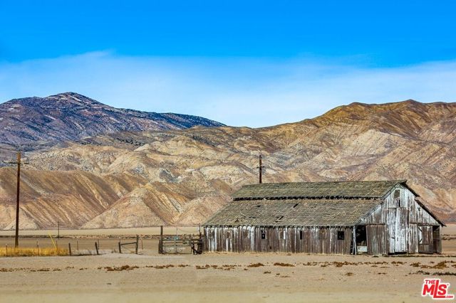 166 Russell Ranch Highway, New Cuyama CA: https://media.crmls.org/mediaz/bf1c113b-87e9-4f37-bc64-ccf5845b01b5.jpg