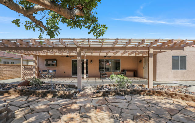 9391 Brookline Avenue, Desert Hot Springs CA: https://media.crmls.org/mediaz/bf1d43b9-8cad-4f27-82aa-1cd9b43b630f.jpg