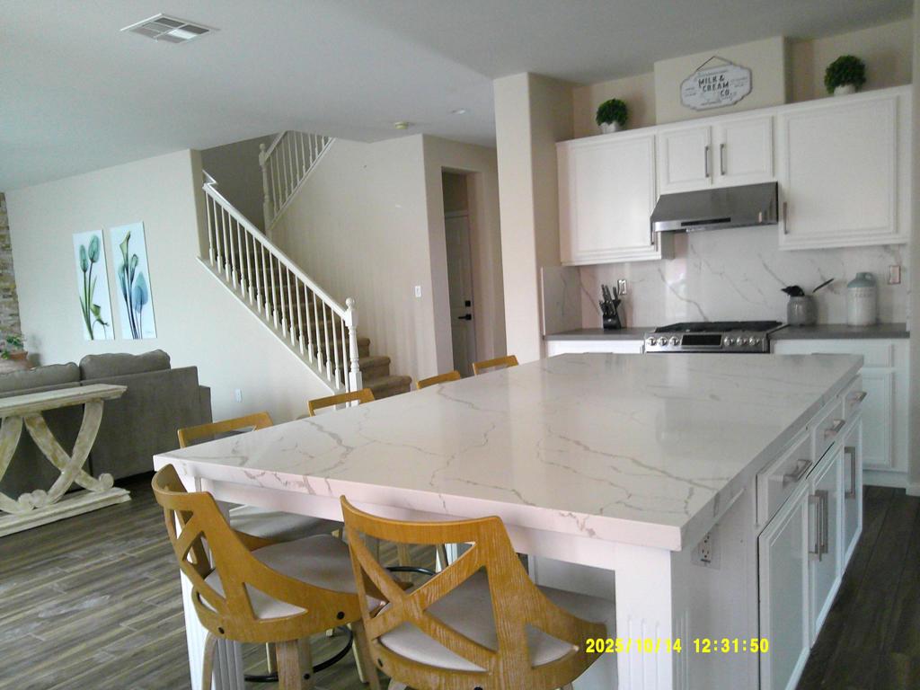 MLS #219137311DA image #2