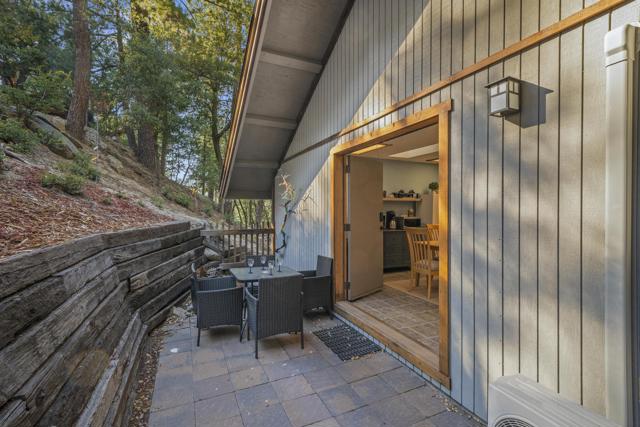 54789 Wildwood Drive, Idyllwild CA: https://media.crmls.org/mediaz/bf1d6525-12e0-430d-b44b-af35194e1eab.jpg