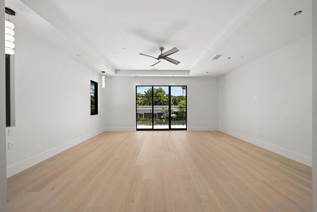 Image 21 of 52 For 2780 James Dr.