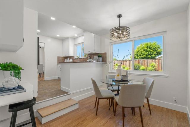 1585 Inverness Circle, San Jose CA: https://media.crmls.org/mediaz/bf1eb780-e81d-4b4e-9002-50f0d6e8c7f9.jpg